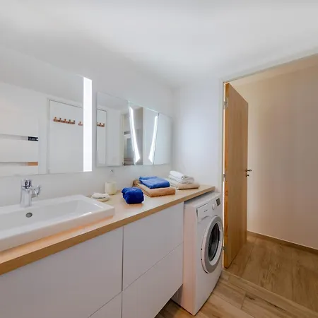 아파트 Le Reve 209 *